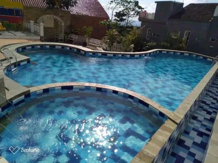 Villa Puncak Resort Cikundul Extérieur photo